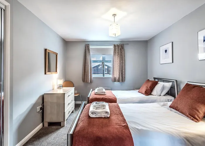 Апартаменты Merchants Gate - 2 Bed Comfy Apartment With Parking And York Minster Views Йорк