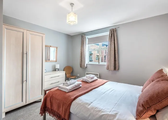 Апартаменты Merchants Gate - 2 Bed Comfy Apartment With Parking And York Minster Views *